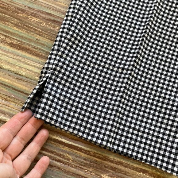 Sag Harbor Black & White Gingham Cropped Capri Pants with Pockets - Picture 3 of 7